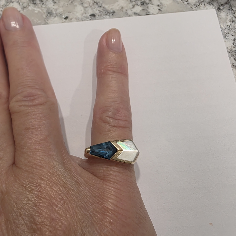 Chic Blue and White Geometric Ring